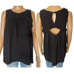 Vince Knitted Crochet Sleeveless Blouse Key Hole Back Black Size M